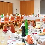 מלון Business-hotel Stockinger