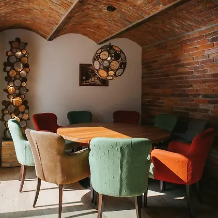 Business-hotel Stockinger Otel 4*